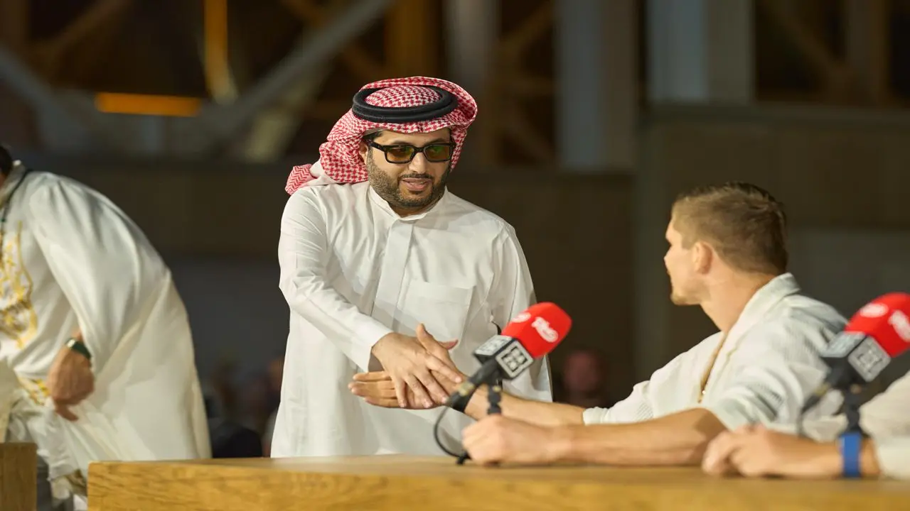 جريدة الرياض | تركي آل الشيخ: نقدم لمصر واحدًا من أكبر أحداث الملاكمة في التاريخ